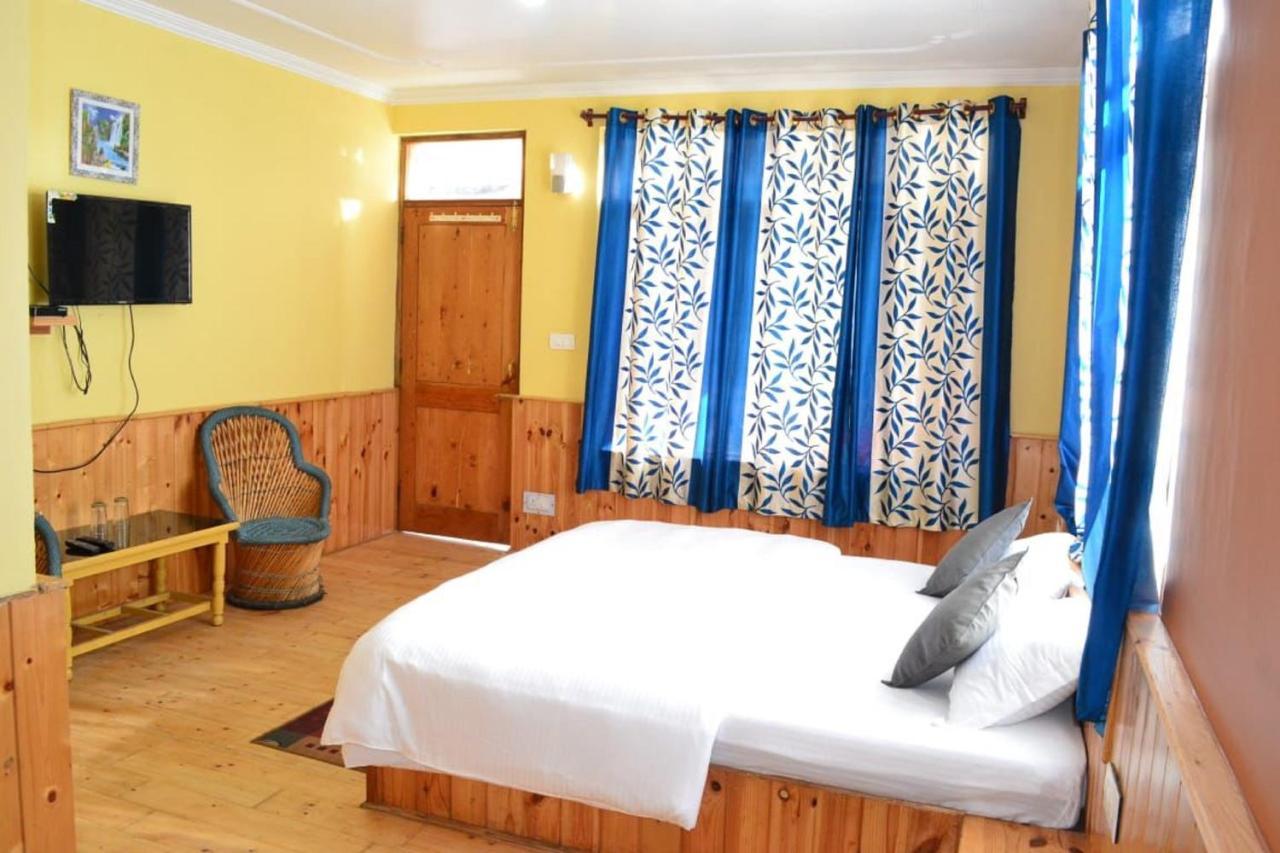 The Brooks, Manali Bed and Breakfast Buitenkant foto