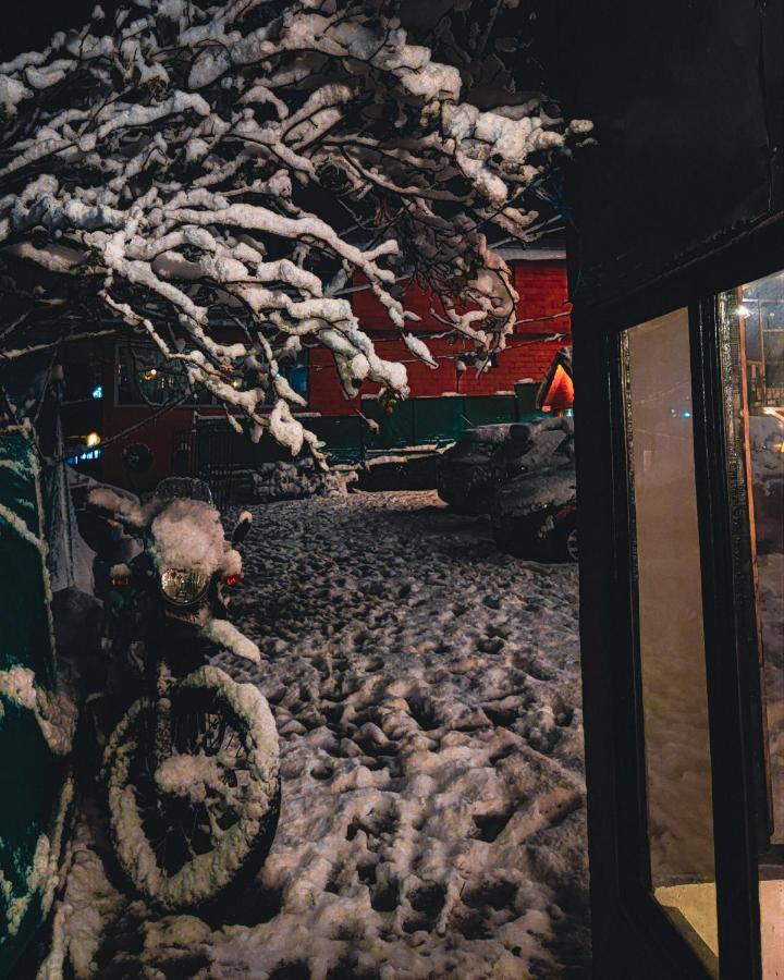 The Brooks, Manali Bed and Breakfast Buitenkant foto